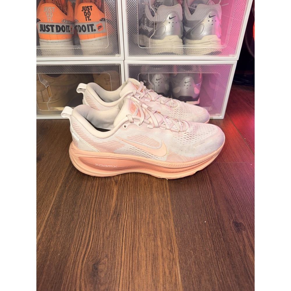 Size 10.5 - Nike Vomero 18 Soft Pink HM6804-601 Women’s